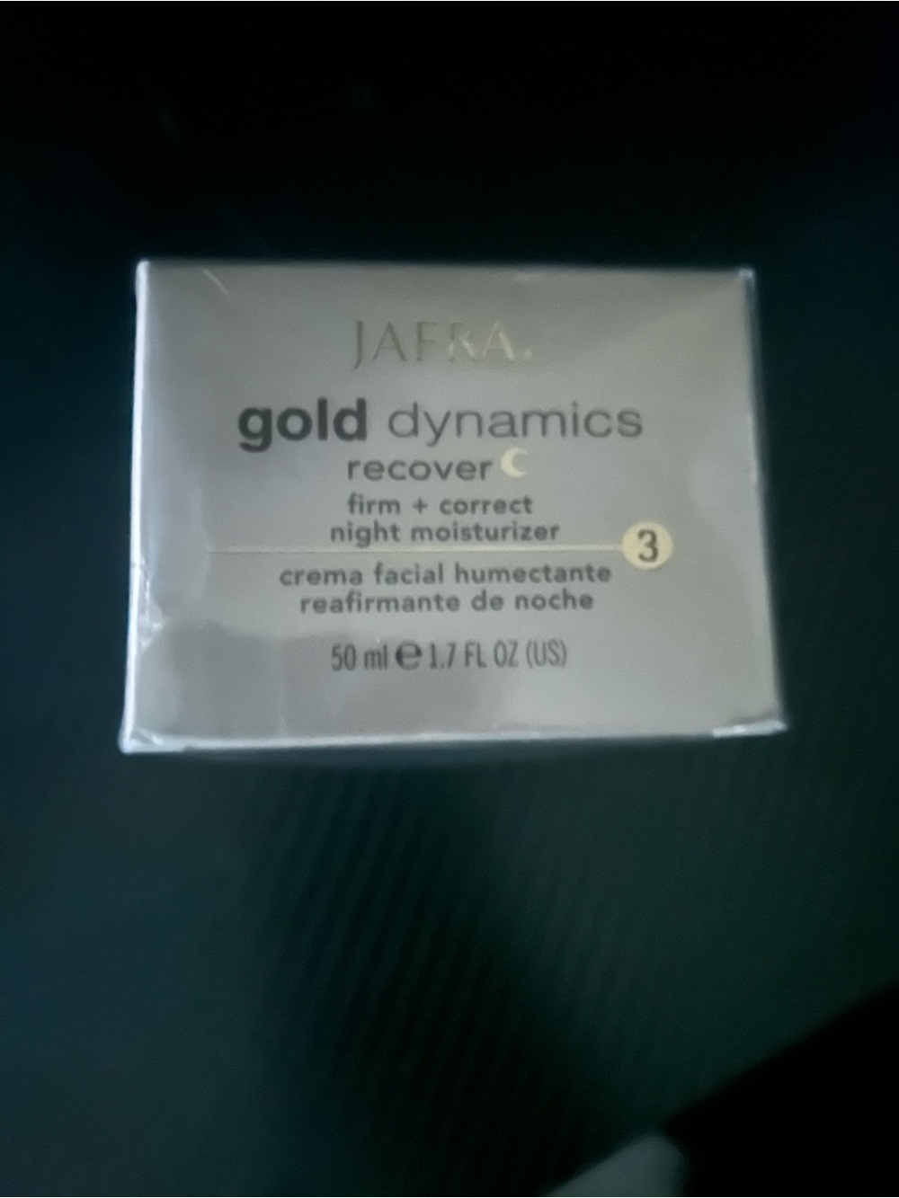 JAFRA Gold Dynamics Recover Night Moisturizer - Cream and Gold Packaging